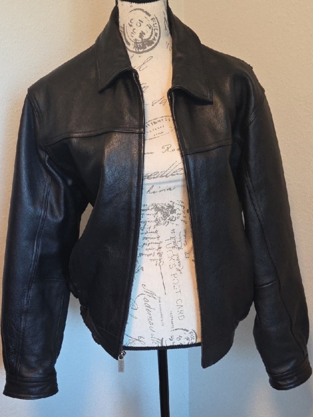 Wilsons Leather Black Women's Zip-Up Leather Bomber Jacket
